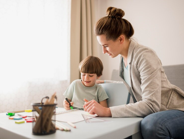 How to Hire a Qualified Nanny in Seattle or Montana